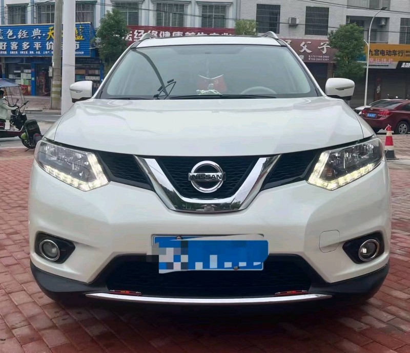 萍鄉16年日產奇駿1