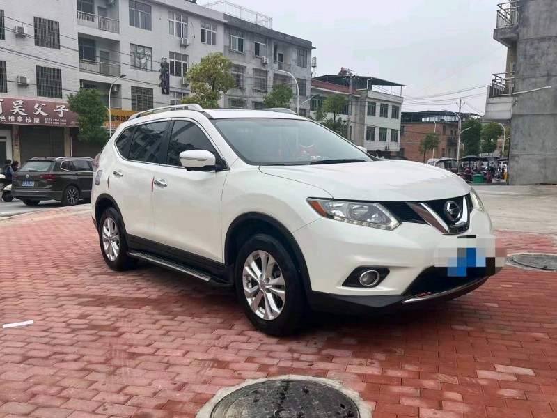 萍鄉16年日產奇駿2