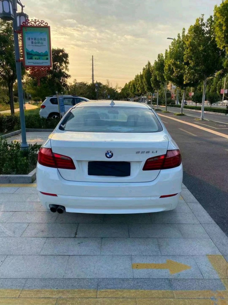 东营10年宝马5系6