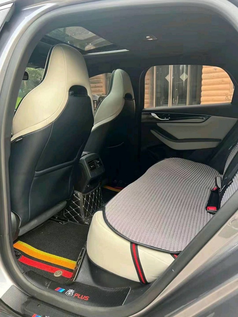 邯郸22年比亚迪秦8