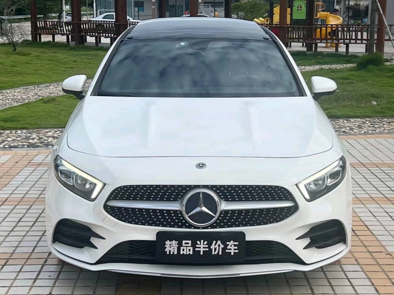 汕头19年奔驰A1
