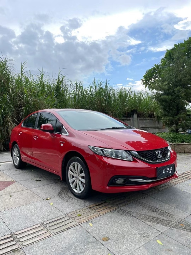 东莞15年本田思域2