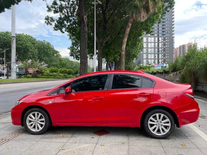 东莞15年本田思域5