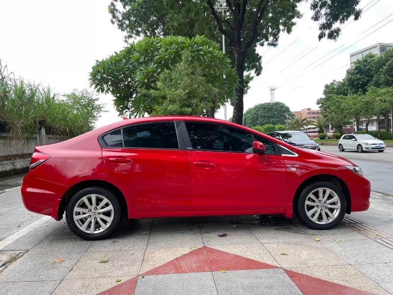 东莞15年本田思域7