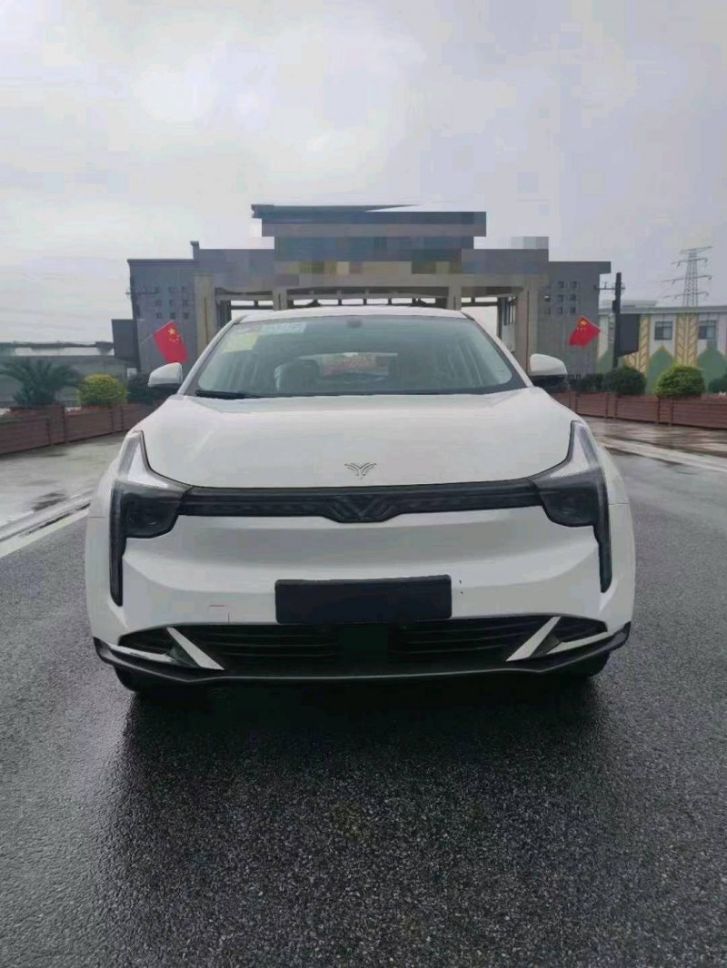 徐州23年哪吒U1