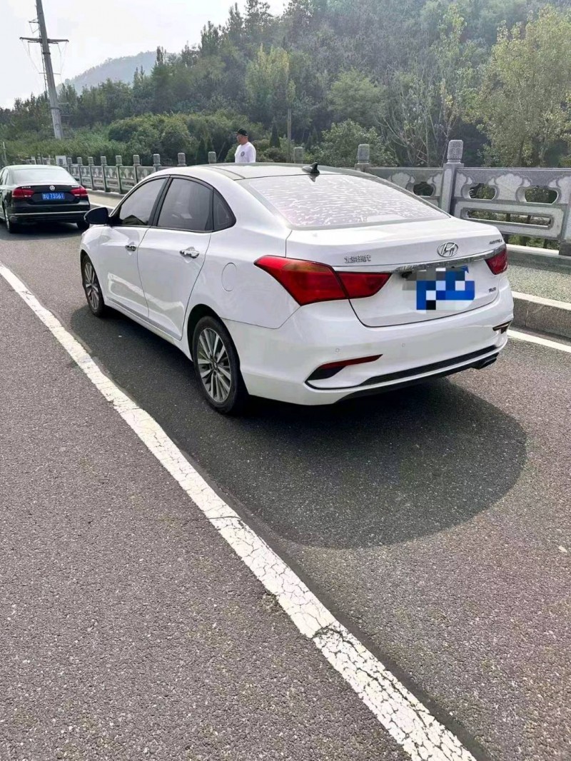淄博17年现代名图9
