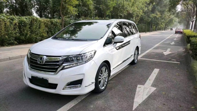 邯郸16年本田艾力绅2