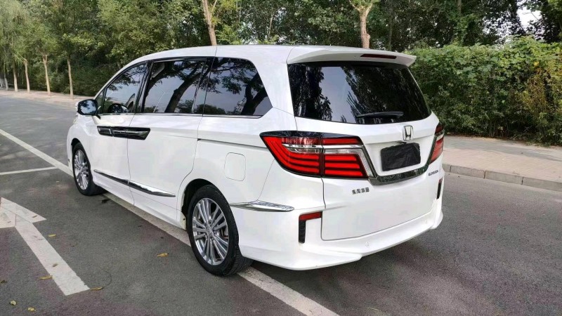 邯郸16年本田艾力绅8