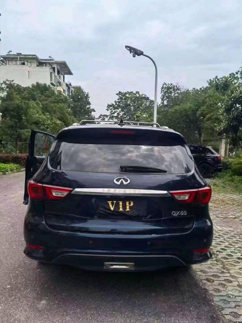 宜昌18年英菲尼迪QX609