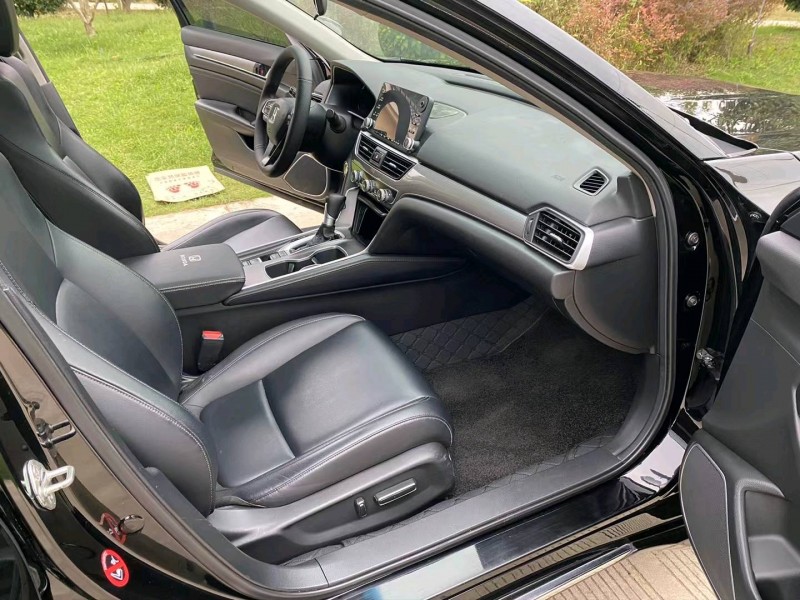 徐州20年本田雅阁5