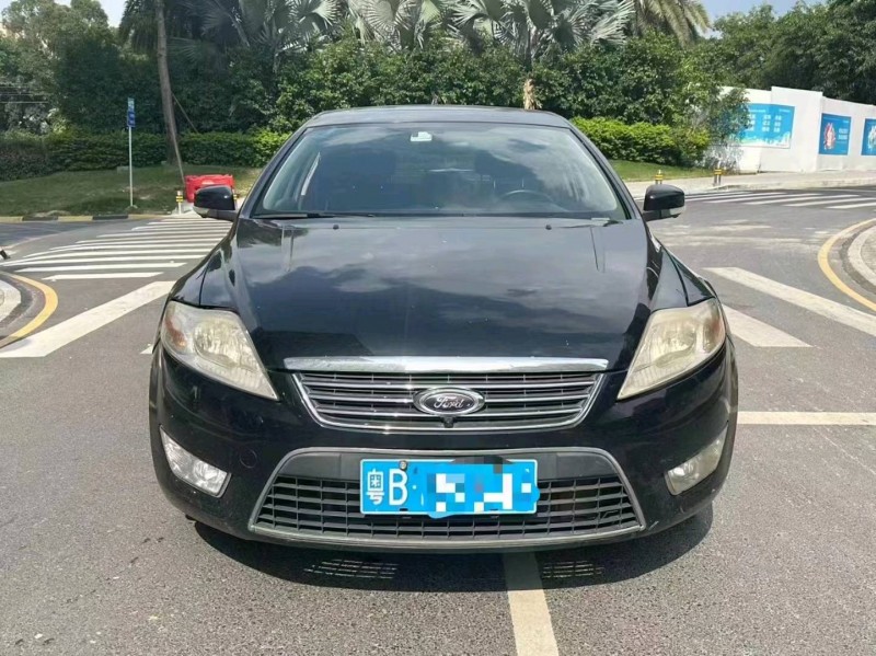 深圳10年福特蒙迪欧-致胜1