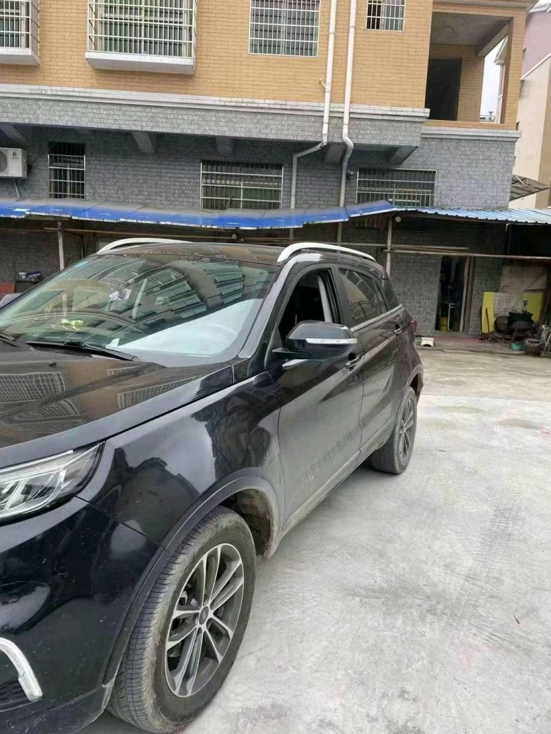 邵阳20年福特领界3