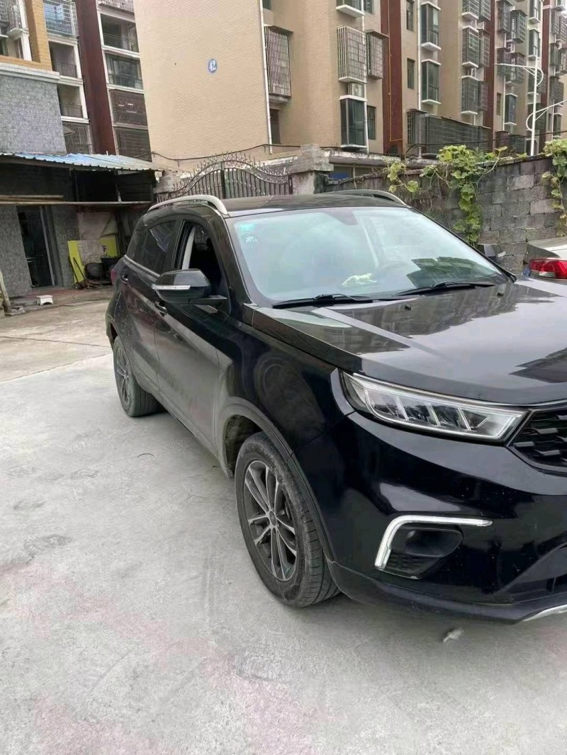 邵阳20年福特领界6