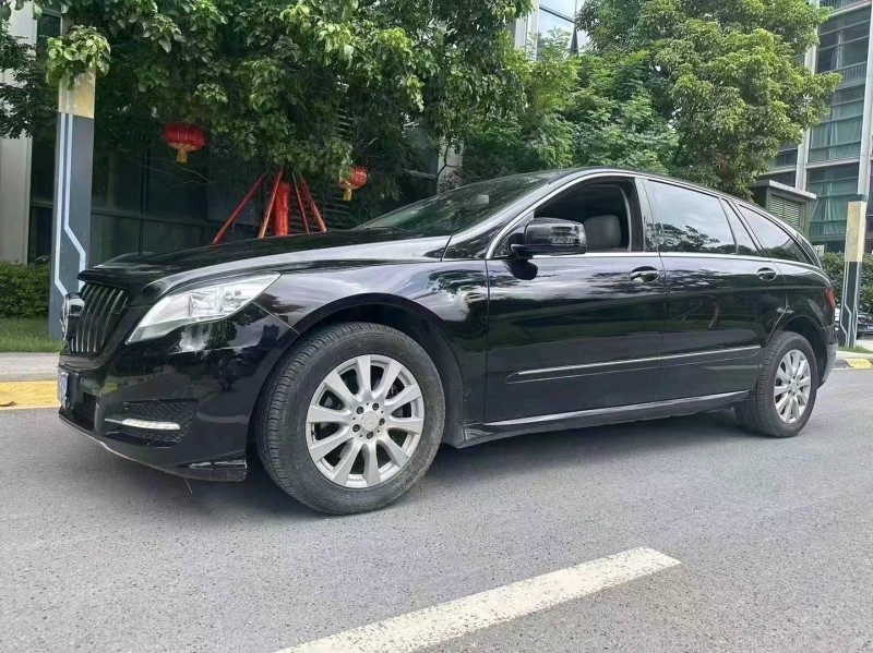 深圳17年奔驰R2