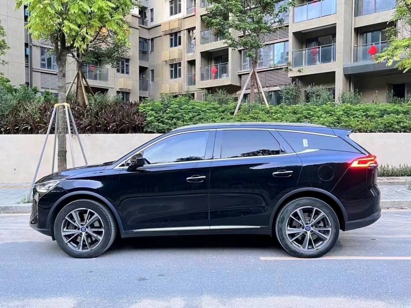 深圳19年比亚迪唐7