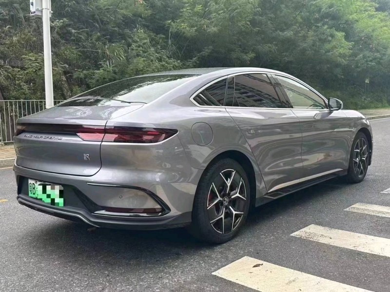 深圳22年比亚迪汉9