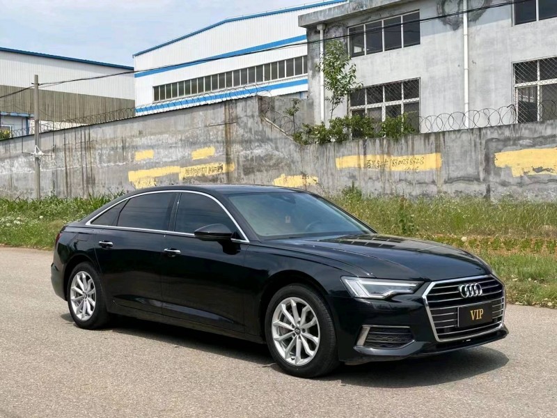 青岛21年奥迪A6L3