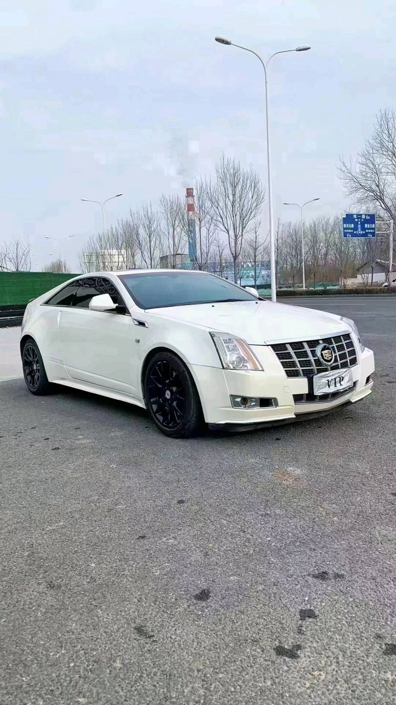 廊坊12年凯迪拉克CTS3