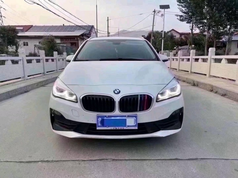 枣庄19年宝马2系1