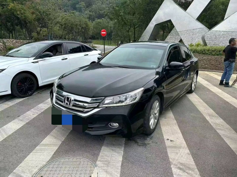 嘉兴15年本田雅阁2