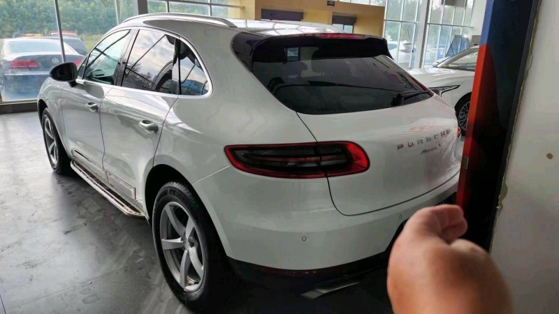 邢台15年保时捷Macan4