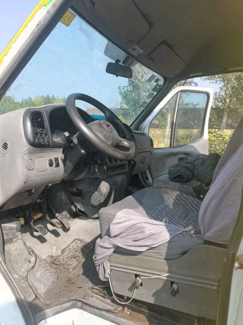 临沂15年福特全顺5