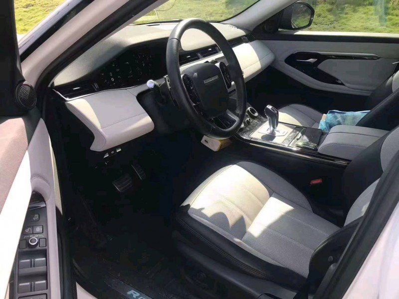 莆田20年路虎极光8