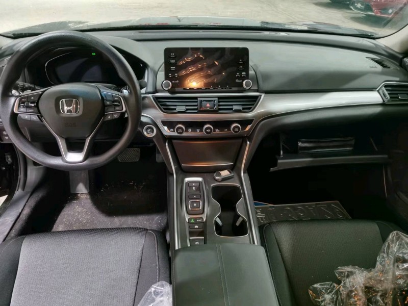 临沂22年本田雅阁5