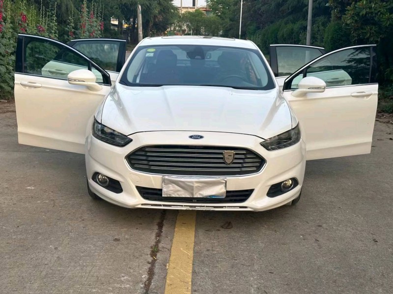 徐州15年福特蒙迪欧1