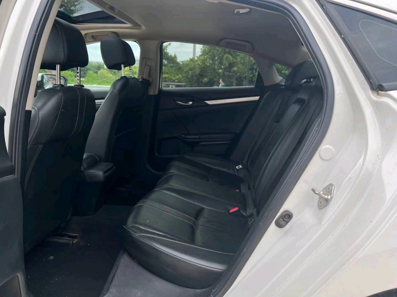 汕头18年本田思域6