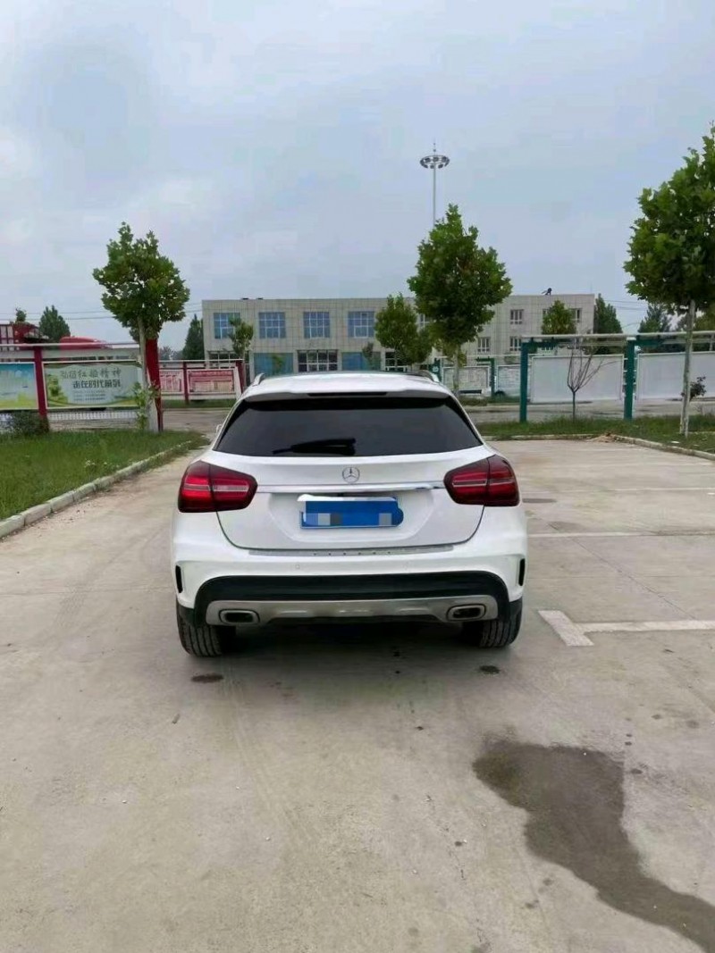 枣庄20年奔驰GLA6