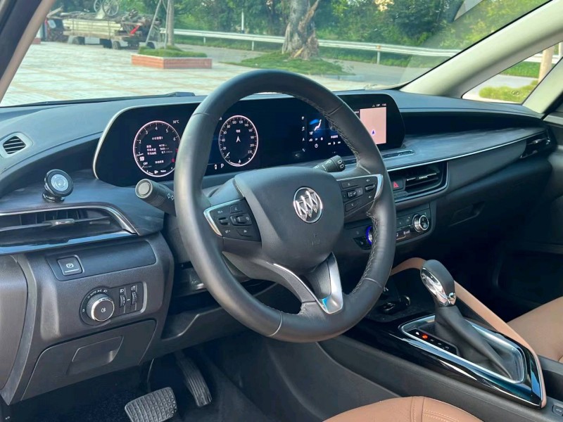 汕头21年别克GL65