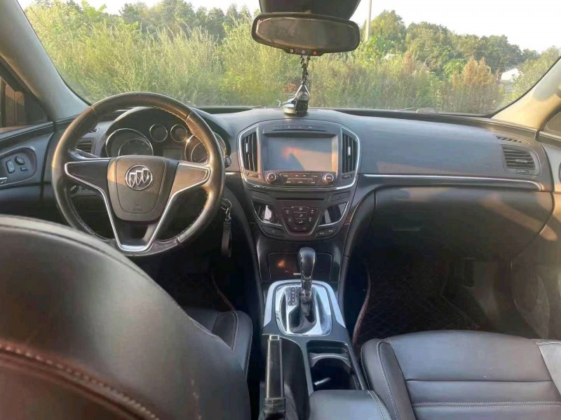 邵阳14年别克君威2