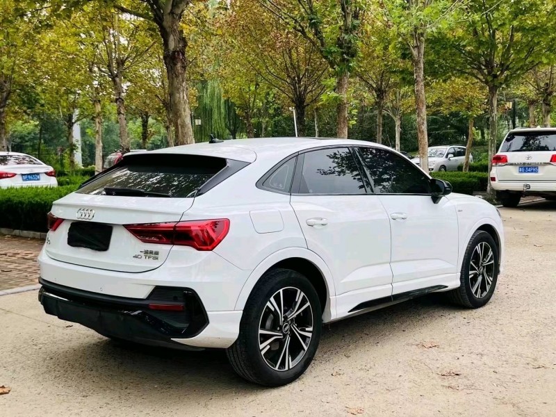 聊城22年奥迪Q38