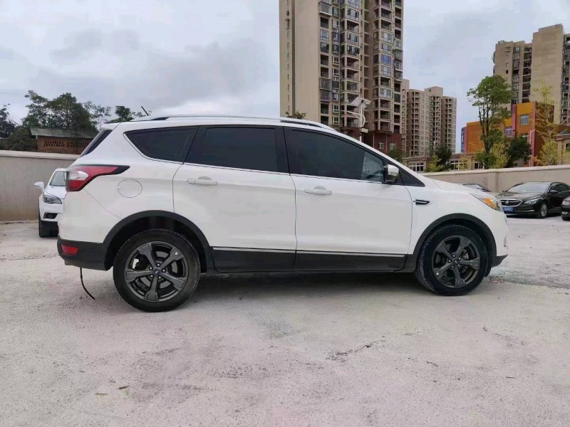 枣庄20年福特翼虎5