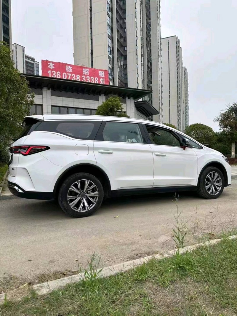 枣庄23年吉利嘉际2