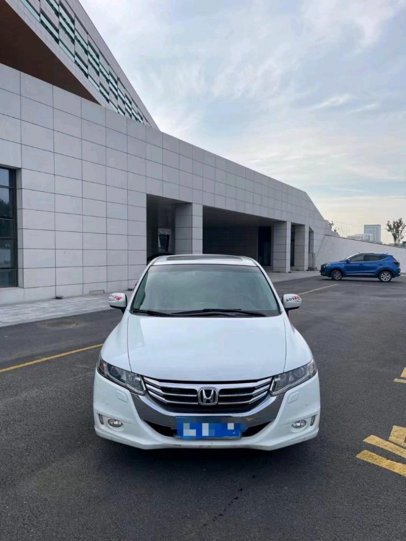 枣庄13年本田奥德赛1