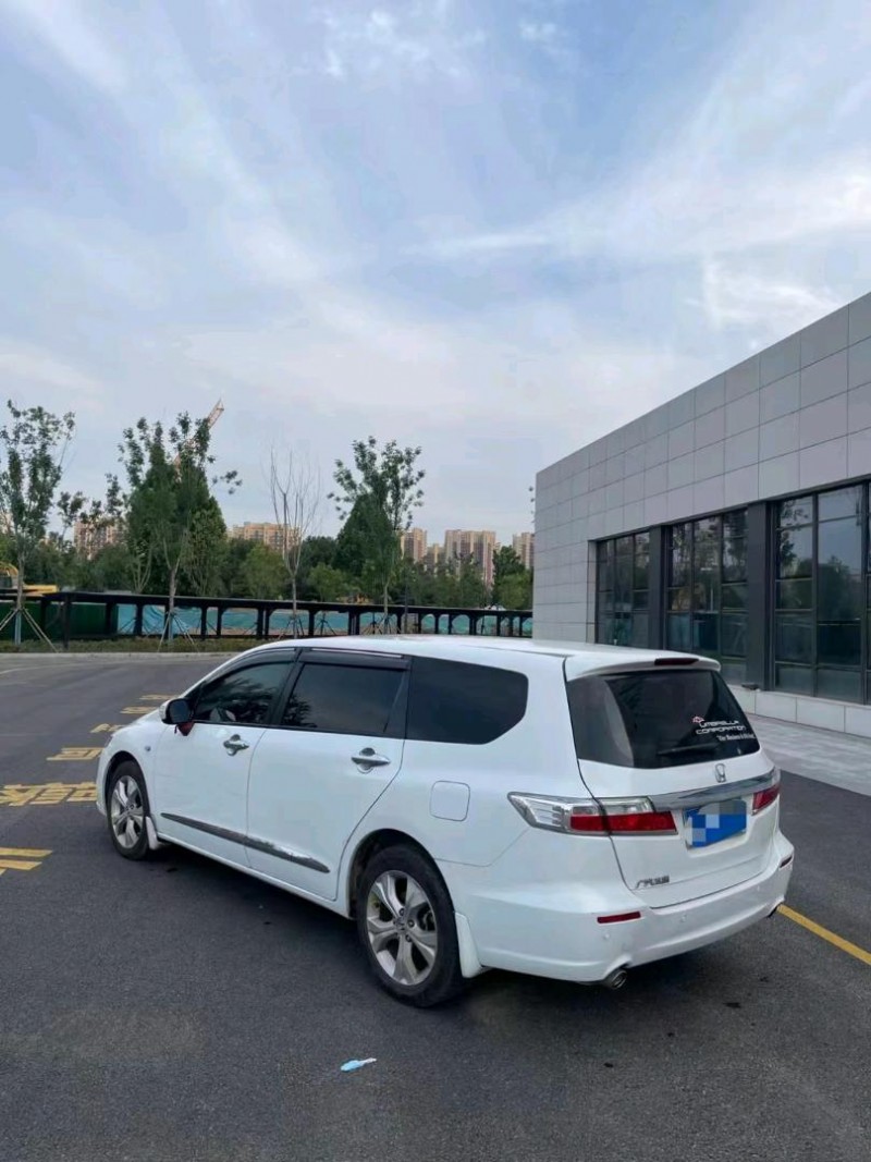 枣庄13年本田奥德赛3