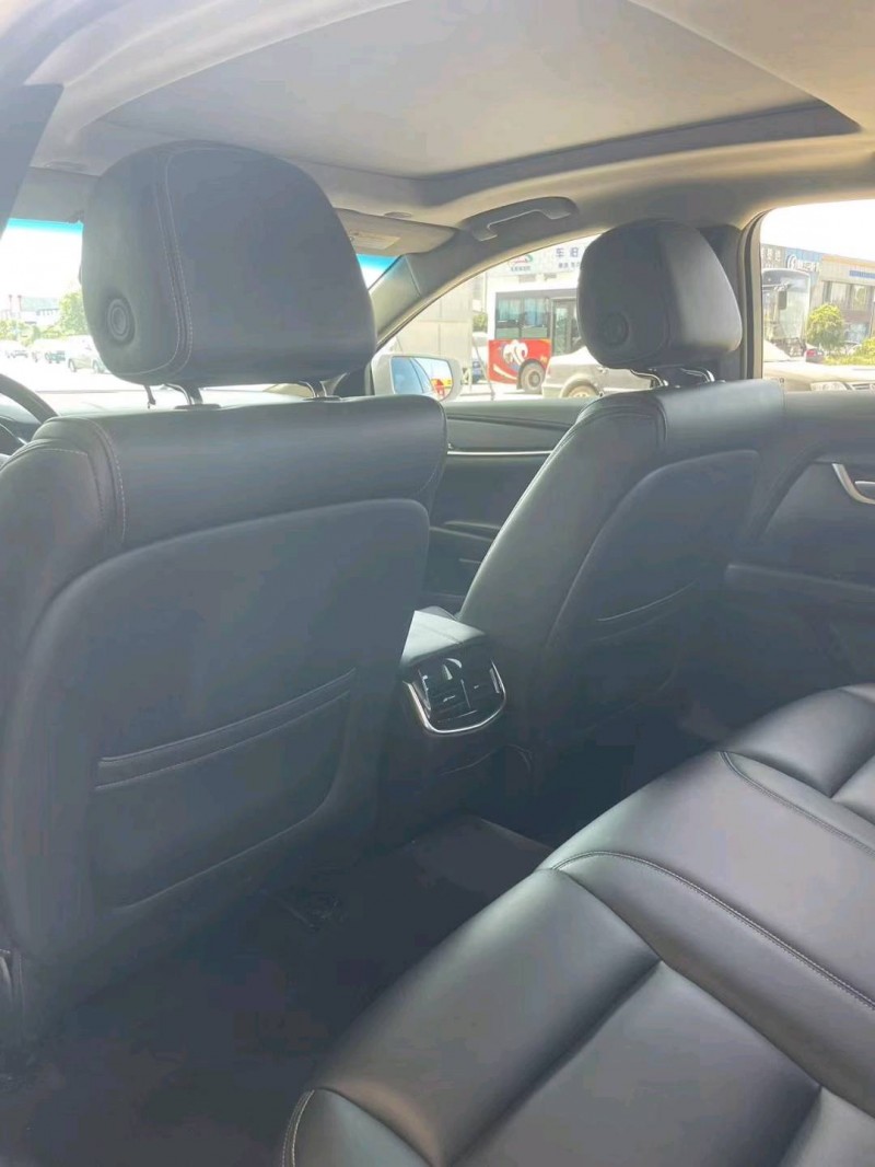 保定19年凯迪拉克XTS5