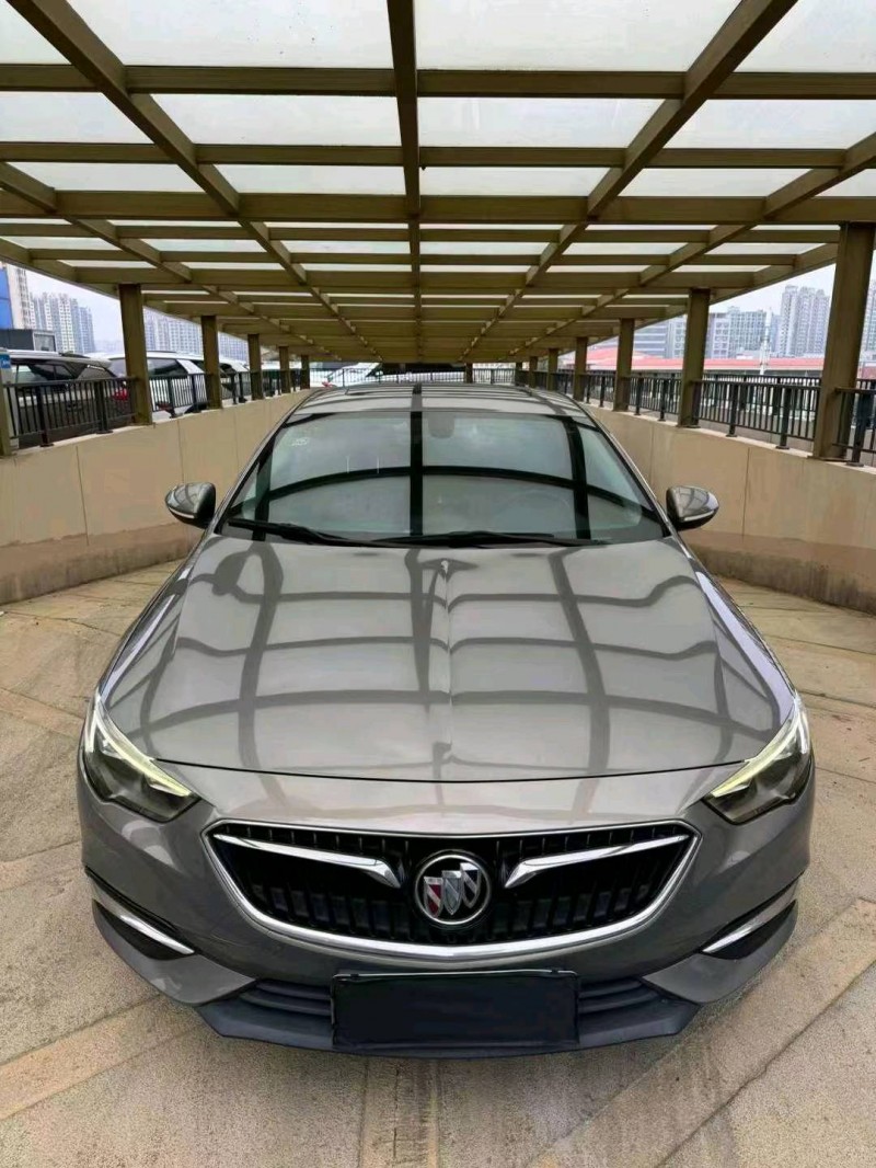 徐州18年别克君威1