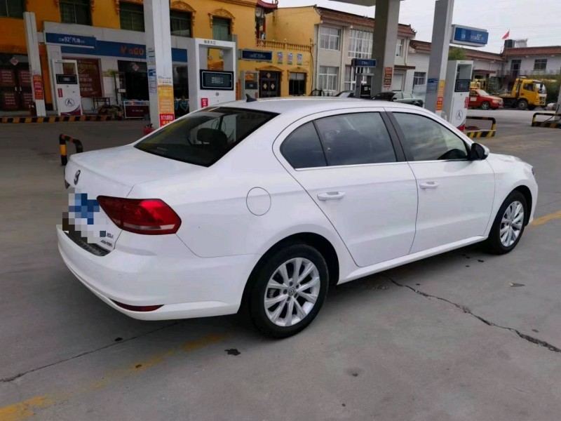 保定18年大众朗逸4