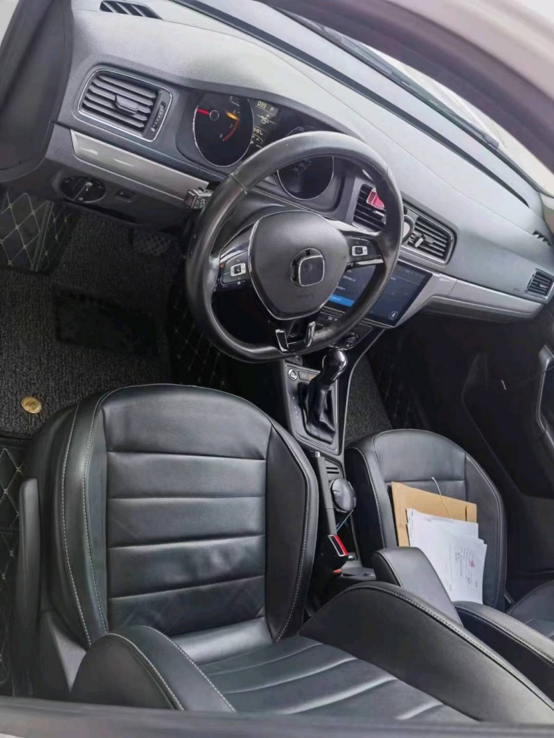 保定18年大众朗逸6