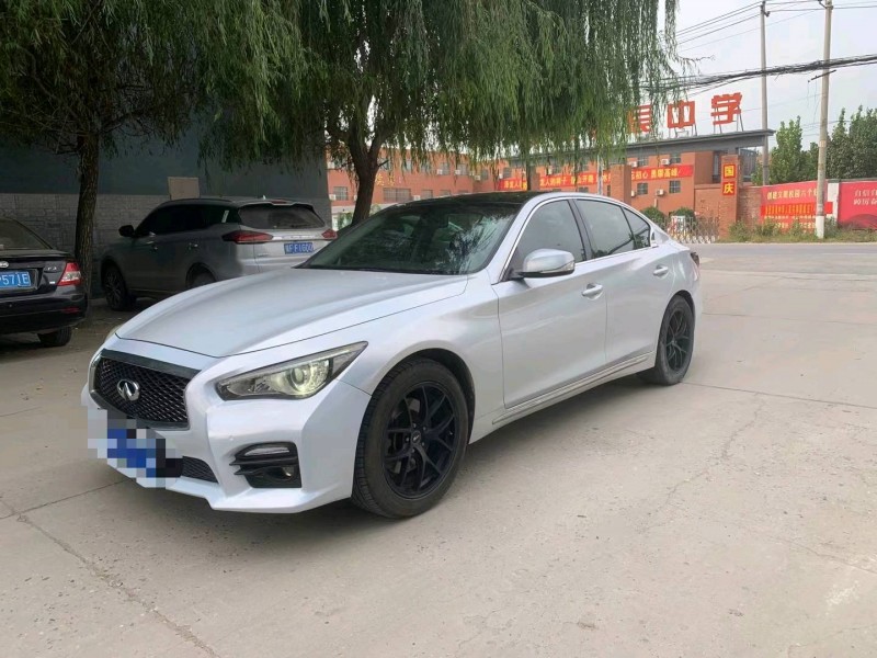 保定15年英菲尼迪Q502