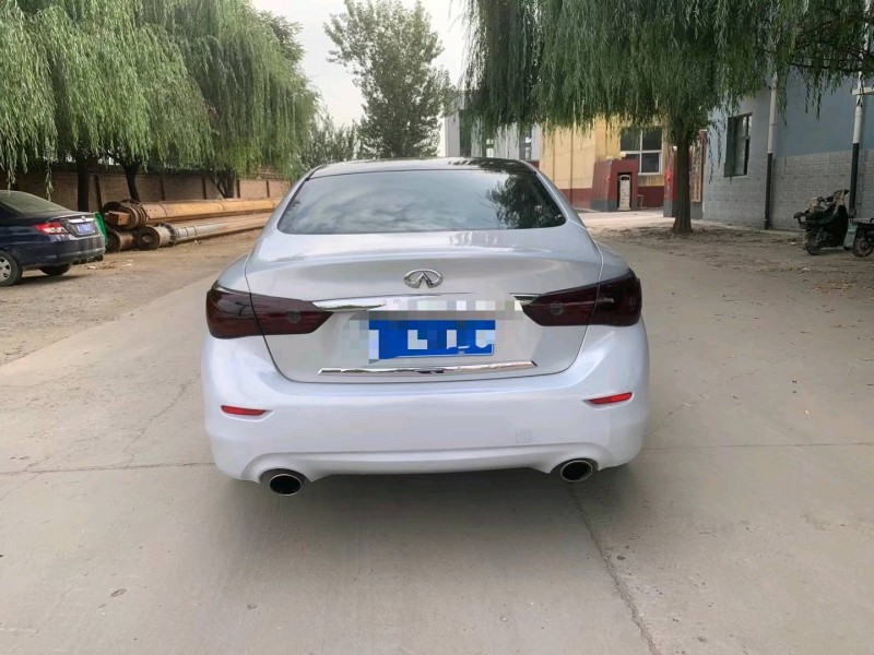 保定15年英菲尼迪Q509