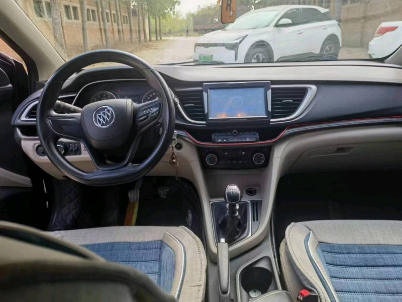 保定16年别克英朗6