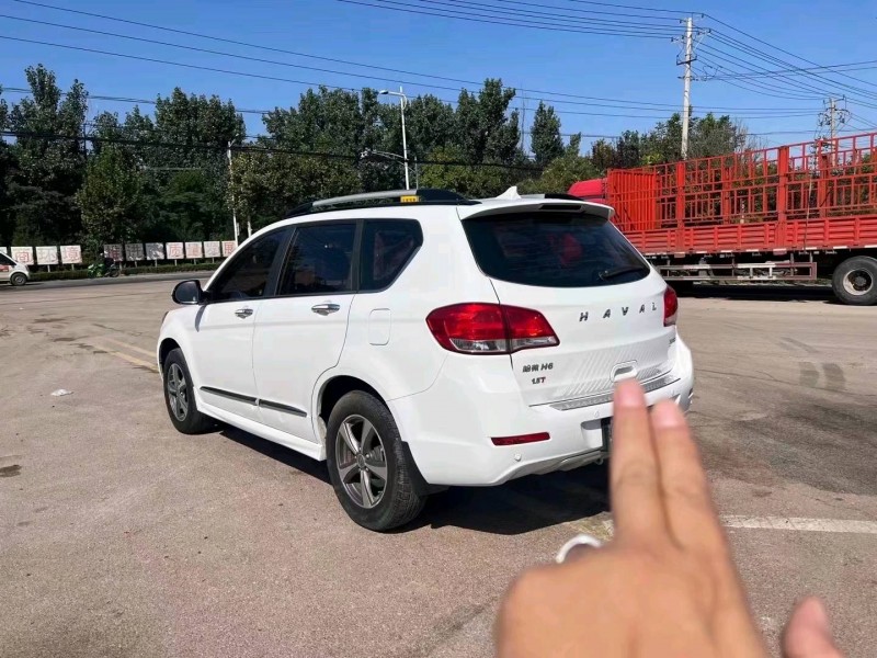 东营16年哈弗H64