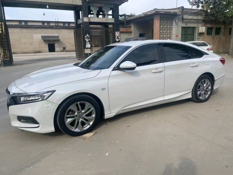 保定19年本田雅阁3