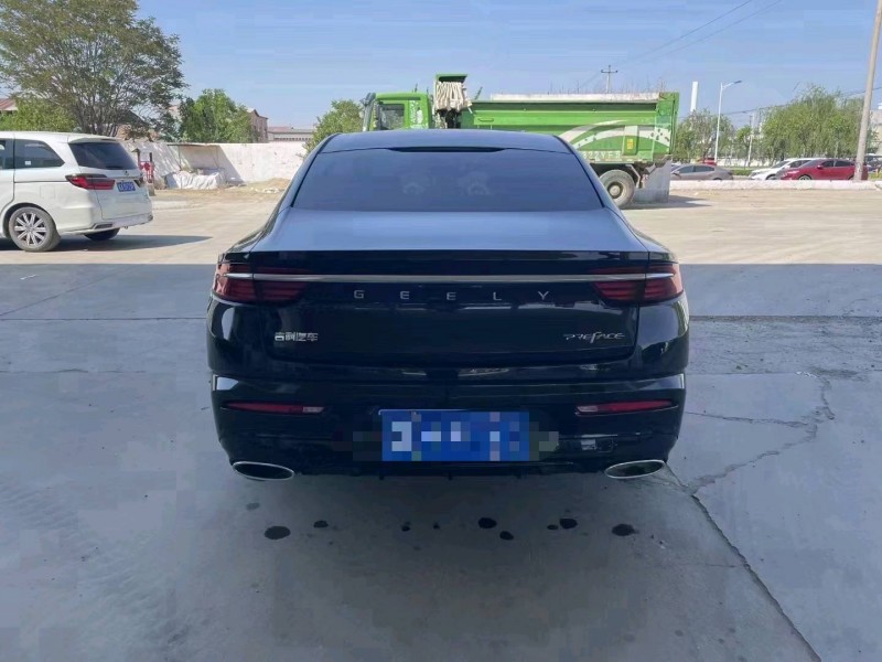 保定21年吉利星瑞8