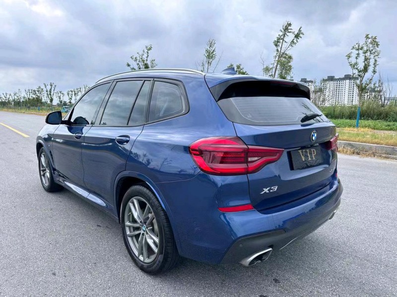 盐城19年宝马X38