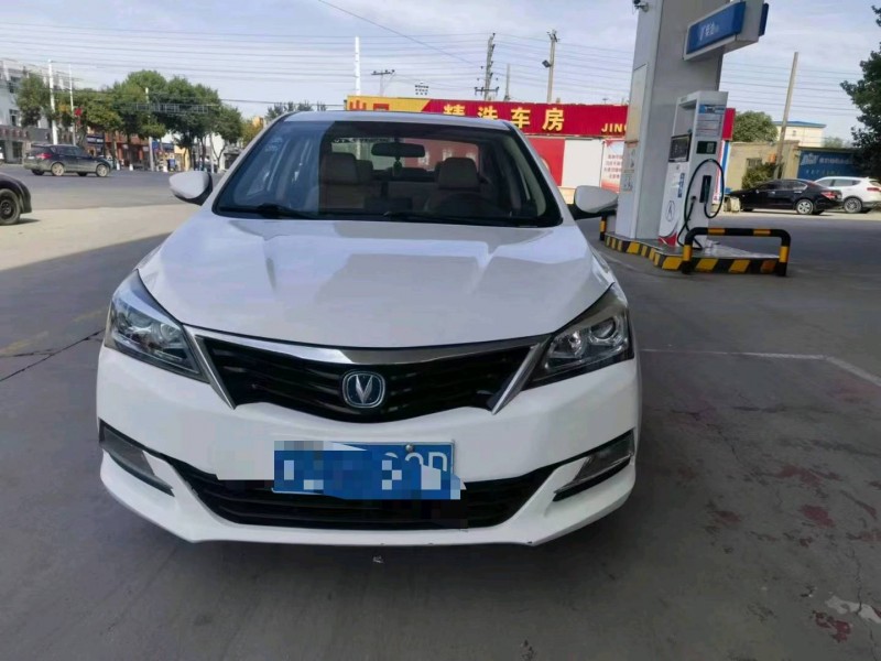 保定15年长安汽车悦翔V71